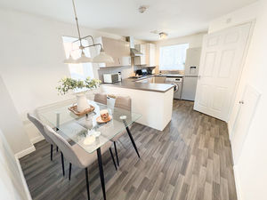 Photo 8- click for photo gallery